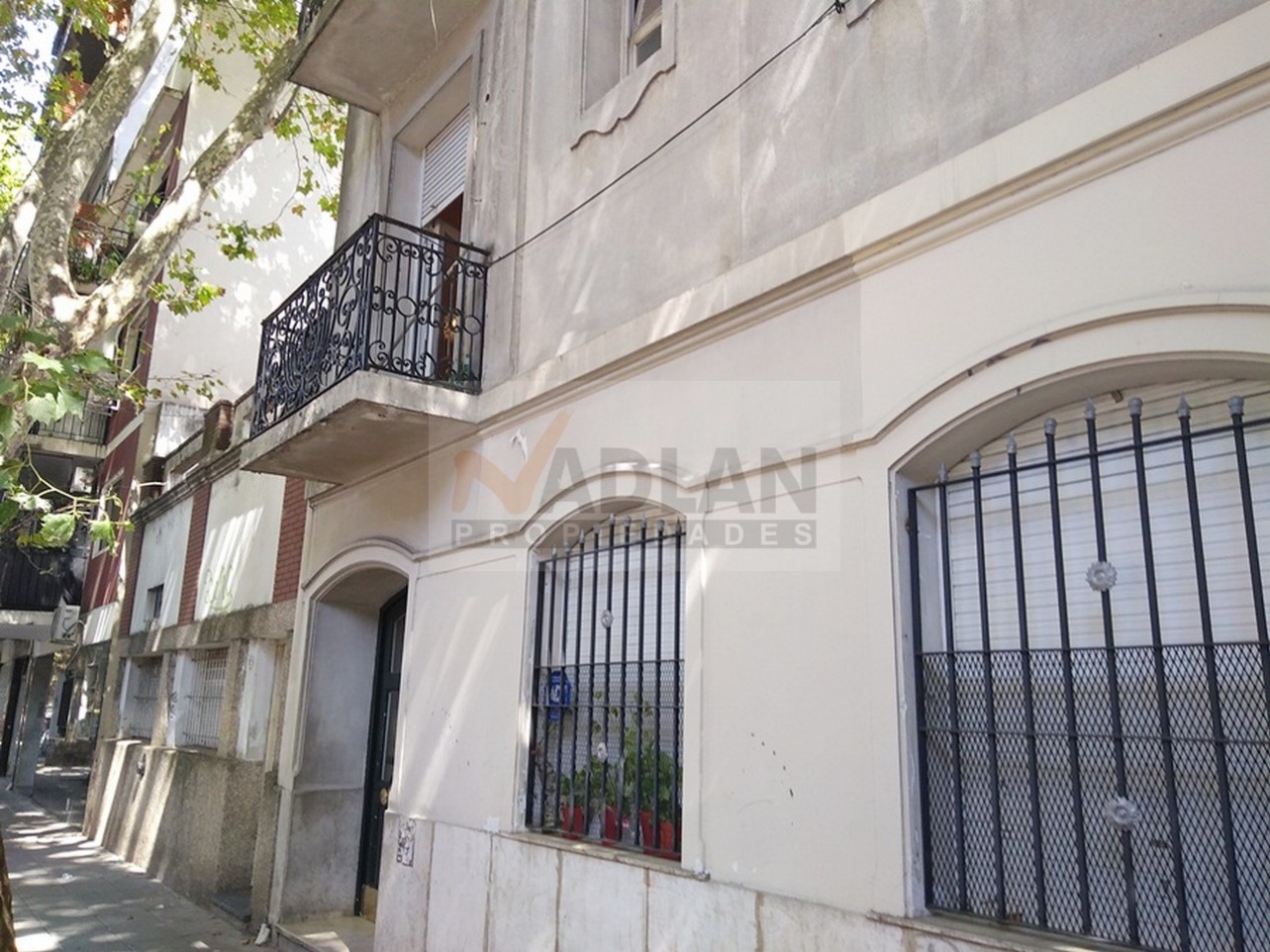 Palermo Soho Venta PH 2 ambientes al frente 45 m2  balcon CON RENTA bajas expensas