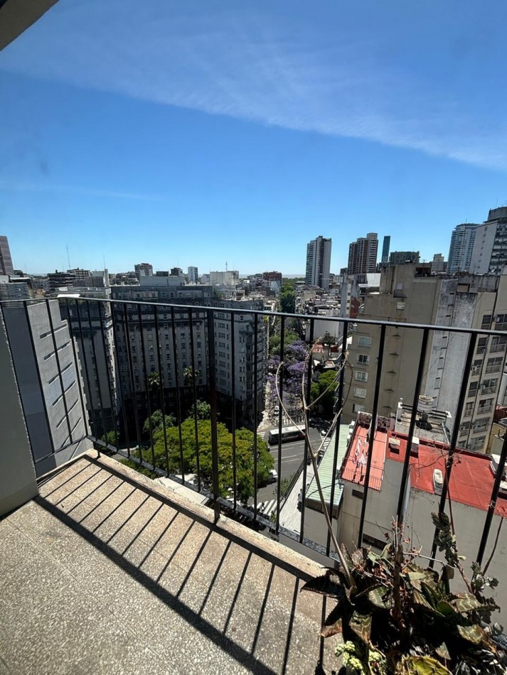 Alquiler departamento de 2 ambientes al frente con balcon vista al rio