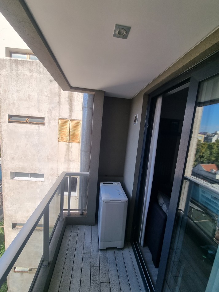 2 AMBIENTES NUEVO abasto Almagro venta al frente muy Luminoso 2 Balcones y Amenities