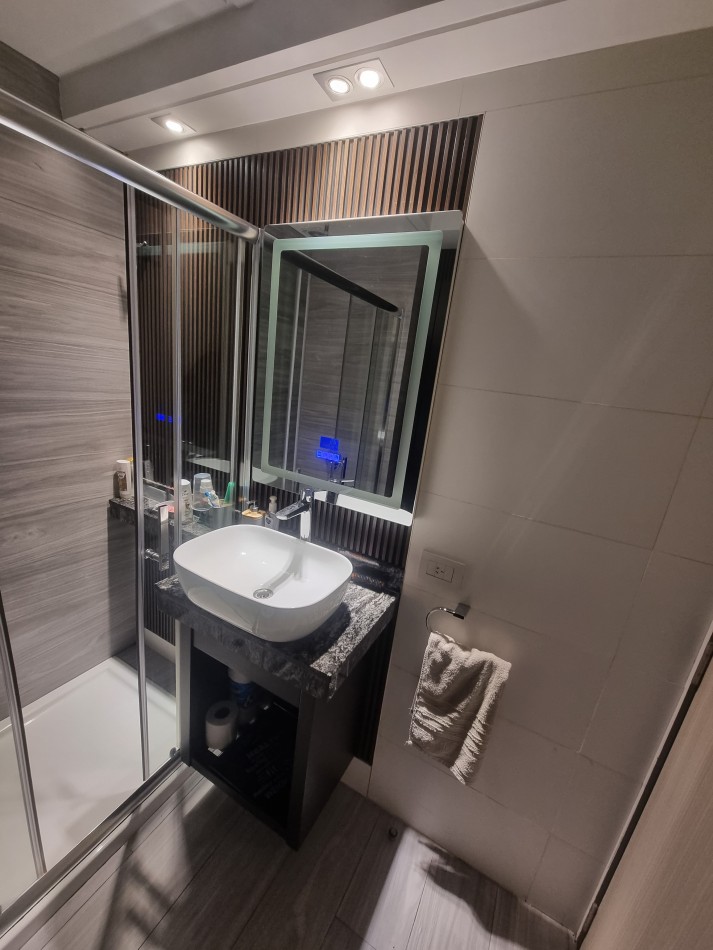 2 AMBIENTES NUEVO abasto Almagro venta al frente muy Luminoso 2 Balcones y Amenities