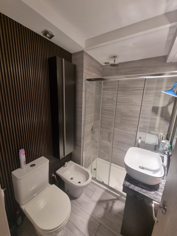2 AMBIENTES NUEVO abasto Almagro venta al frente muy Luminoso 2 Balcones y Amenities