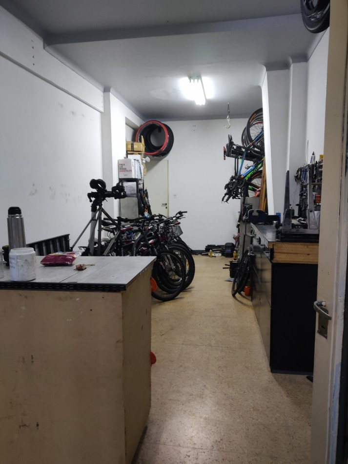 Venta Caballito Local 3 X 8 Excelente Rojas Al 400 y Avellaneda - Renta +5% anual