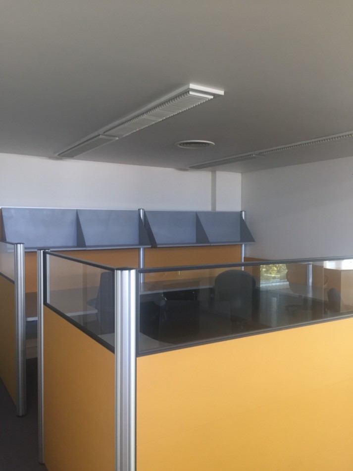 Nuñez Alquiler Oficina planta libre edificio corporativo vista al rio 212m2 C/ 2 cocheras vigilancia 24hs