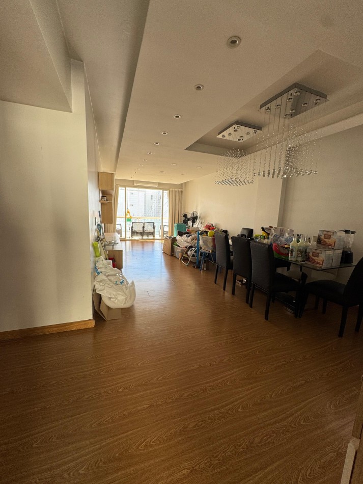 Recoleta / Barrio Norte Departamento 3 Ambientes 108 m2 Balcon, Muy Luminoso y Cochera fija