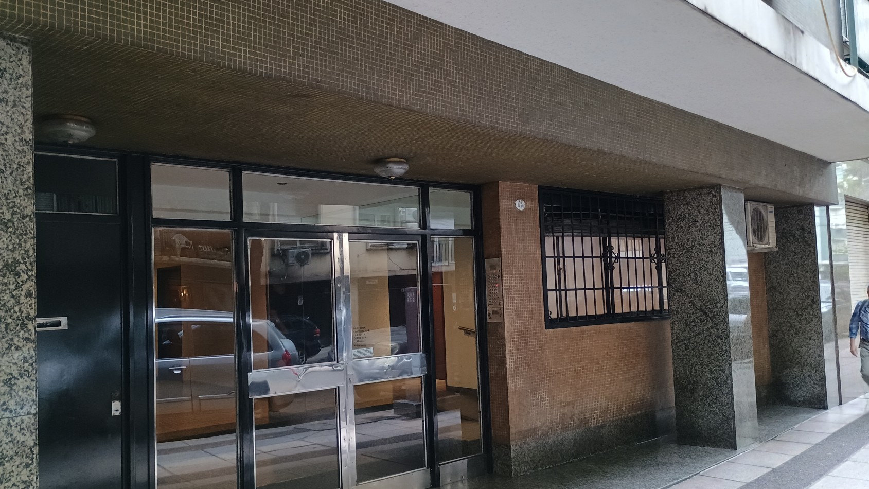 Alto Palermo Venta 3 ambientes con dependencia 81 m2 contrafrente luminoso apto credito