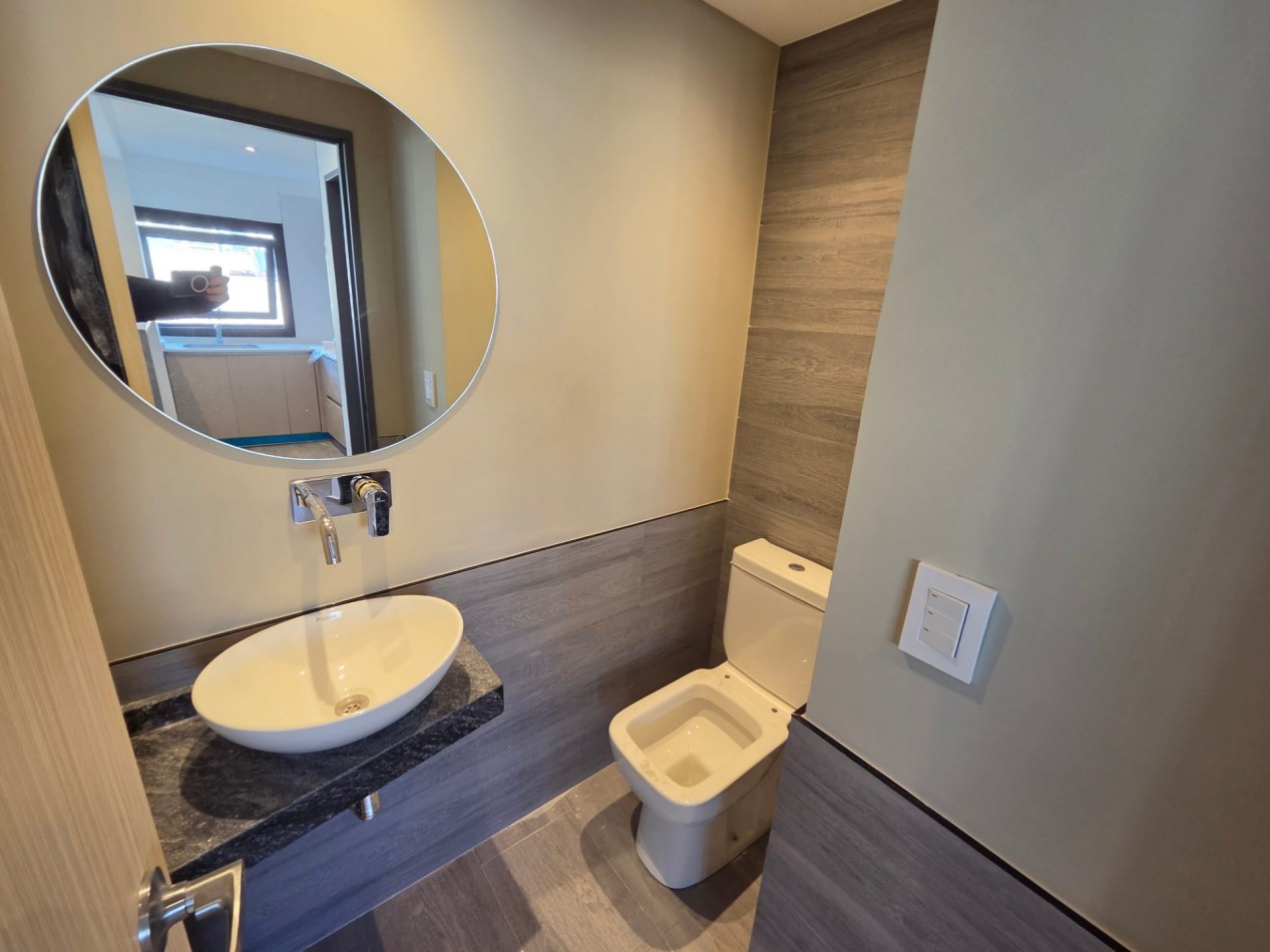 Y3B A estrenar Almagro V Crespo 2 ambientes suite 55 m2 Frente esquina, balcon y toilette. M luminoso. emprendimiento categoria y amenities. Entrega innmediata