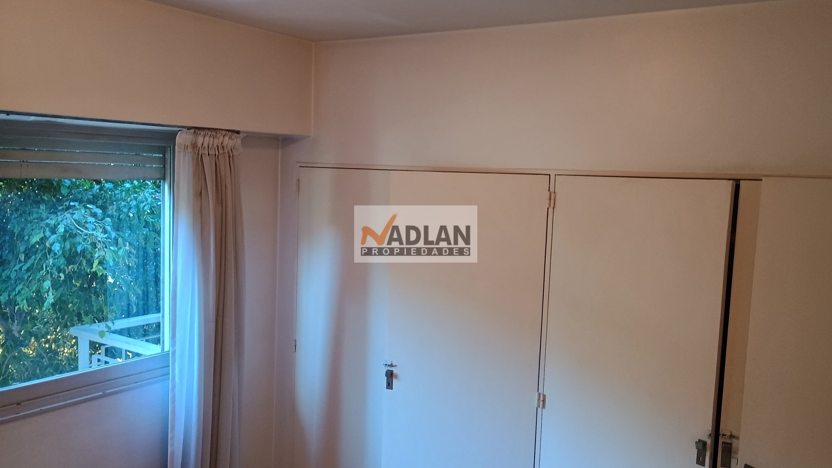 Barrio Norte facultades Venta departamento 3 ambientes semipiso al frente con balcon - Apto credito bancario 