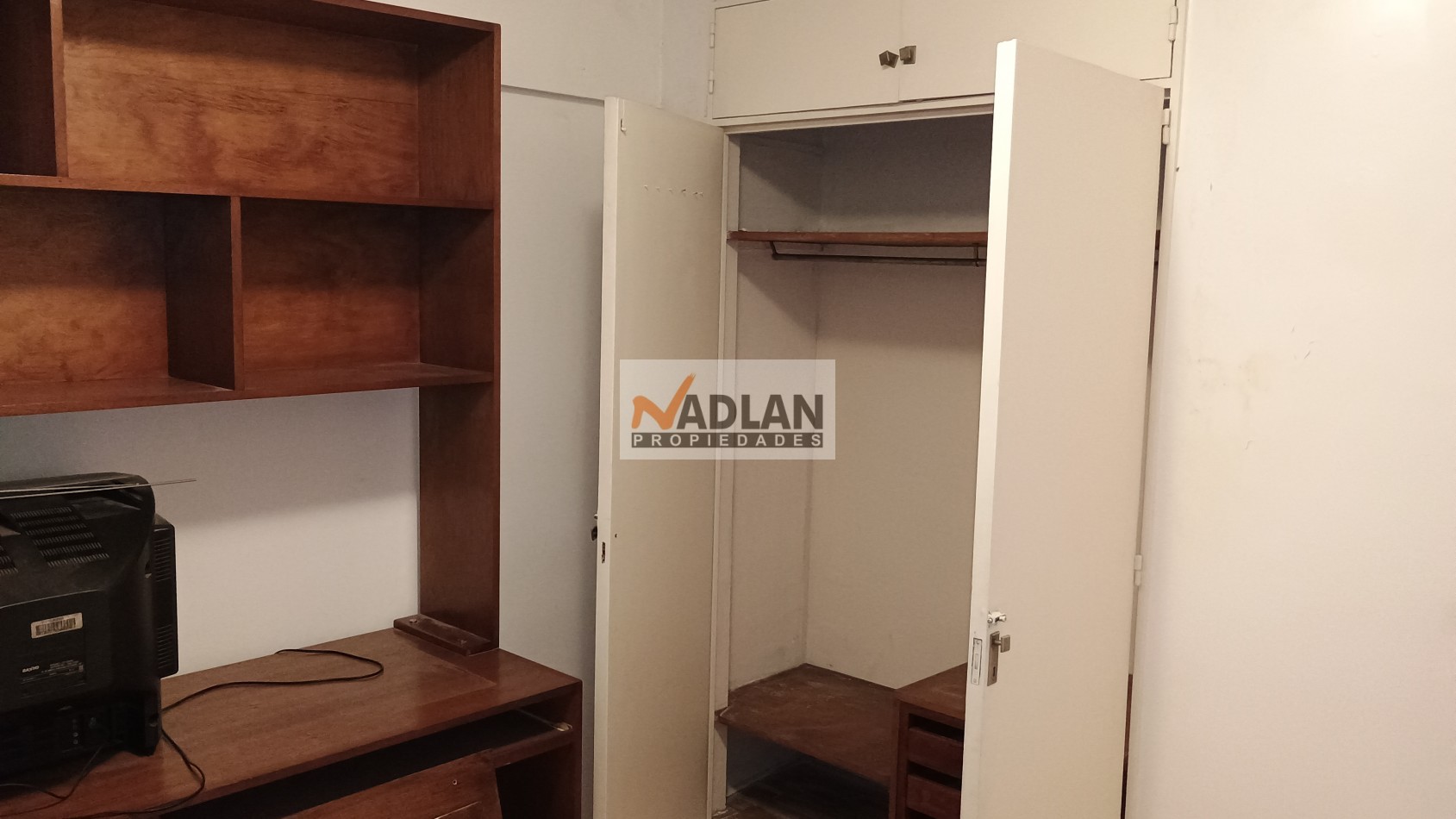 Barrio Norte facultades Venta departamento 3 ambientes semipiso al frente con balcon - Apto credito bancario 