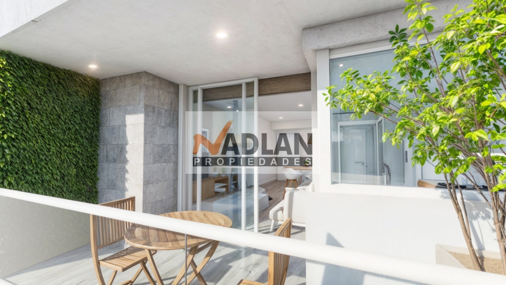 Almagro V Crespo 2 ambientes suite 55m2 Frente, balcon y toilette. M luminoso en esquina. emprendimiento categoria y amenities Junio 2026