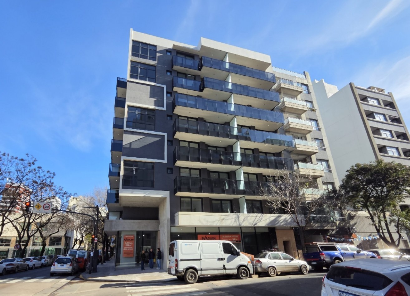 Y7A A estrenar Almagro V Crespo 2 ambientes 64 m2 DUPLEX al Frente con 2 balcones. Edificio doble frente en esquina de categoria y amenities. Entrega innmediata