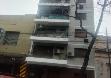 Apto credito Venta departamento de 2 ambientes muy luminoso impecable estado