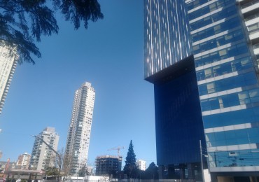 Nuñez Alquiler Oficina planta libre edificio corporativo categoria 212m2 con cochera vigilancia 24hs